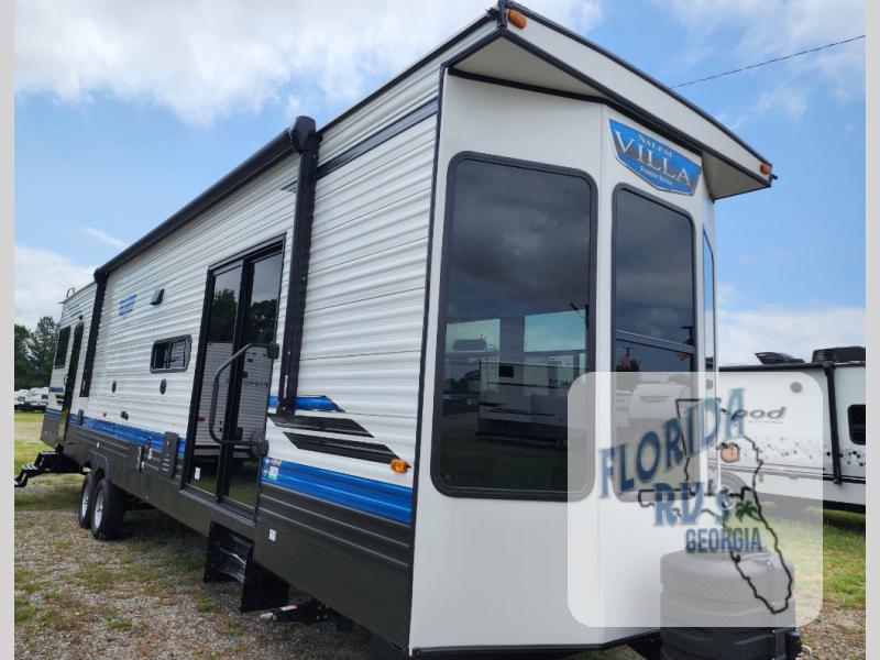 Forest River RV Salem Villa Series 40FDEN destination trailer exterior view